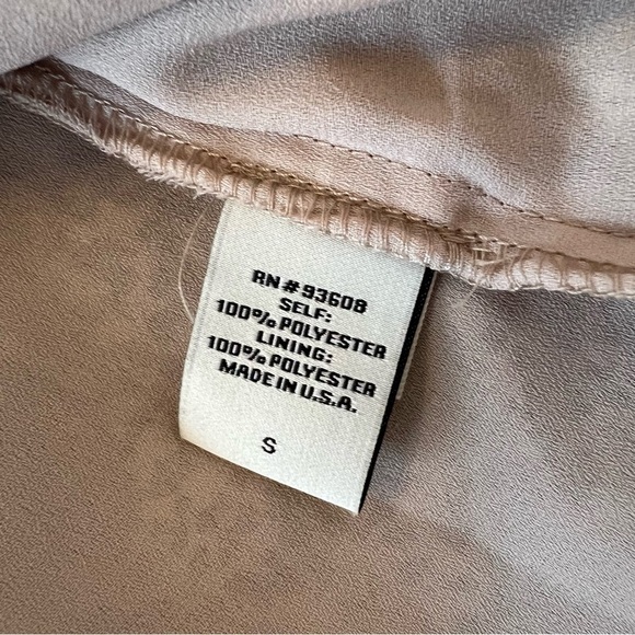 Willow Marbella Tiered Ruffle Mini Dress - Picture 10 of 10